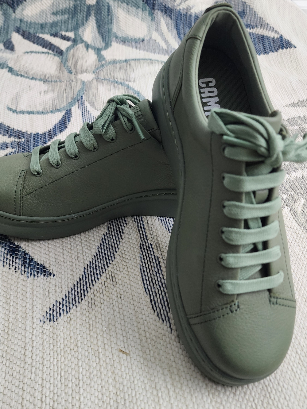 Camper Runner Up Sneakers Shoes Womens Size EU 39/US 9 Green Leather Lace Up